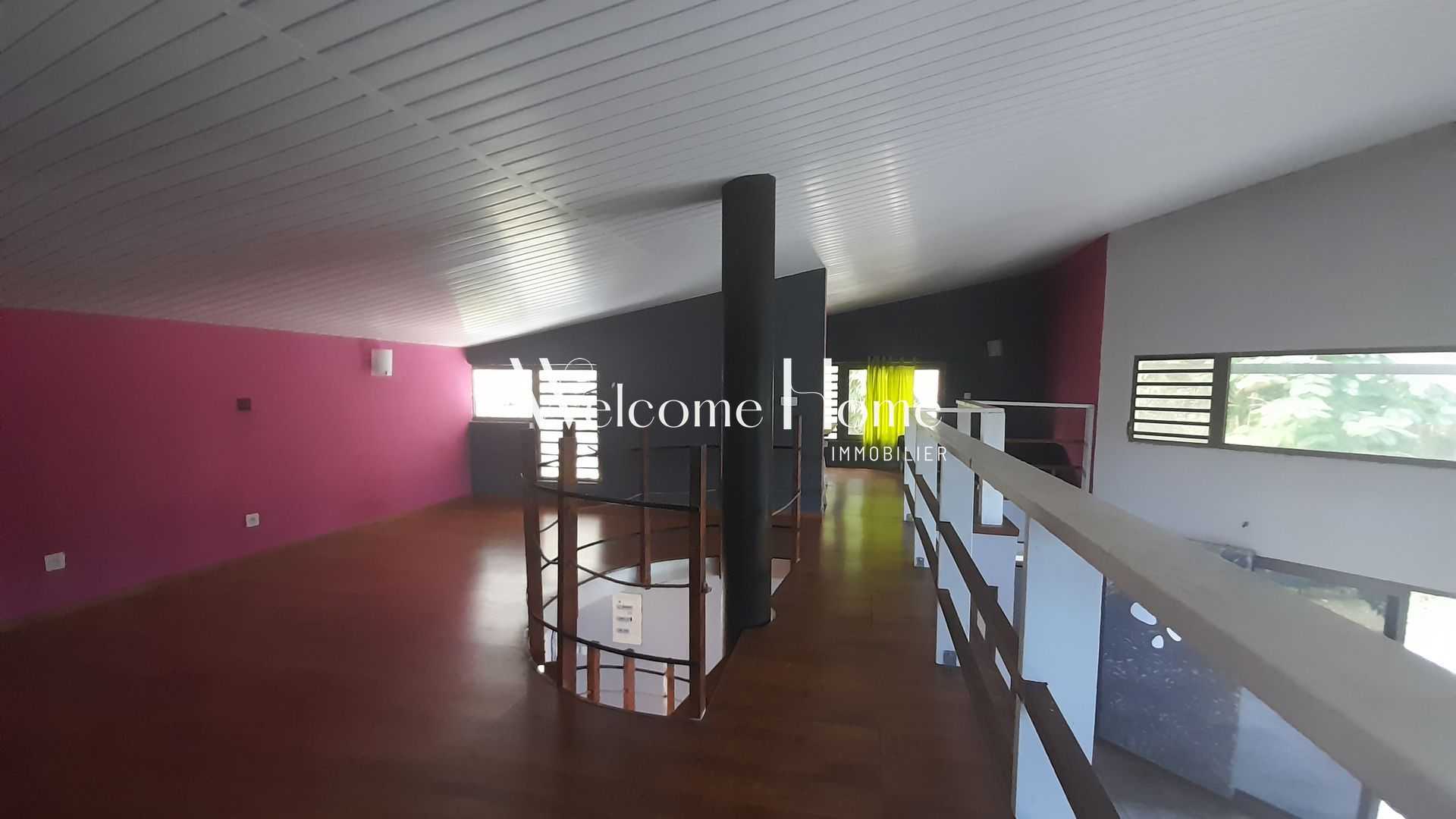 https://tahitiwelcomehome-public.s3.eu-west-3.amazonaws.com/estates/142/photos/20220620_140455.jpg